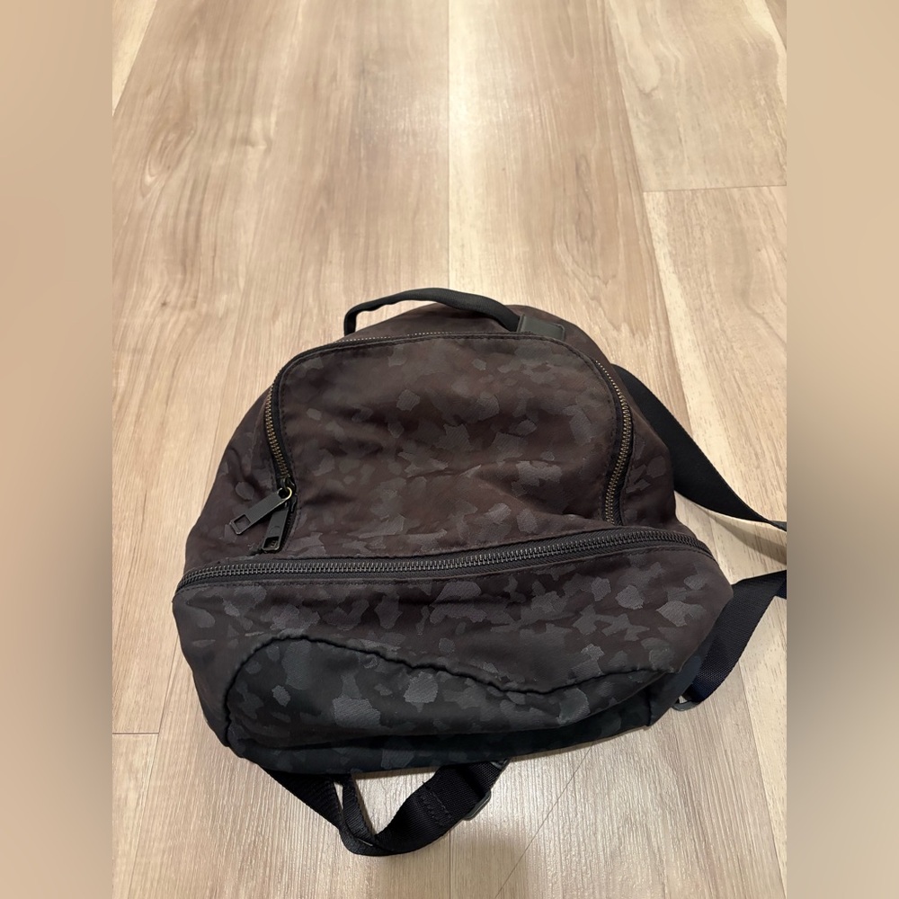 Lululemon City Adventurer Backpack Mini *Read*
